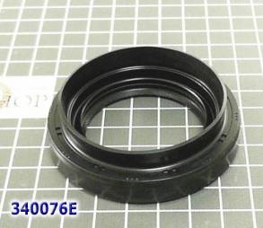 Сальник/манжета полуоси правый U240 / U241E / U250E / K111 / K112 [64x (METAL CLAD SEALS)