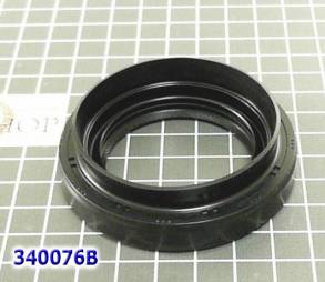 (Заказывать по позиции 340076B-EM) Сальник/манжета полуоси правый U240 (METAL CLAD SEALS)